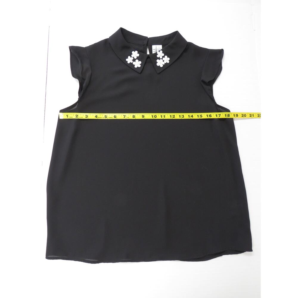 ELLE Women's Small Black Chiffon Blouse White Embroidered Flowers Whimsigoth - Picture 10 of 11